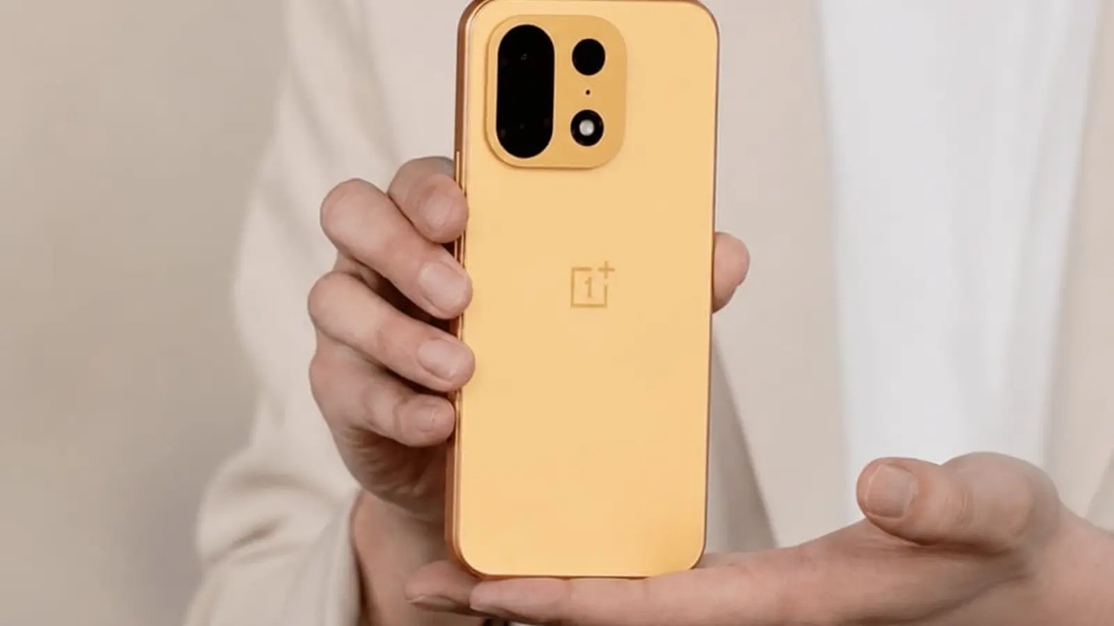 Scurgeri OnePlus Turbo Pro: specificații, baterie și cameră