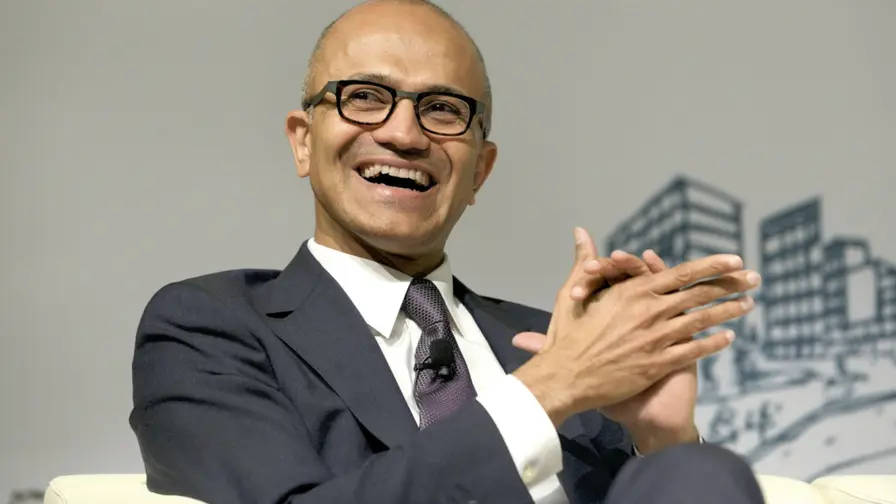 Nadella folosește agentul Excel pentru ROIC în timp real