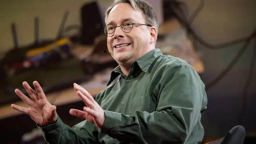 Linus Torvalds folosește LLM pentru patch kernel performant