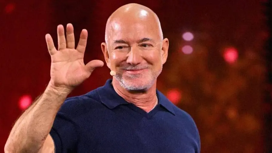 Bezos: IA poate duce la săptămâni de lucru de trei zile